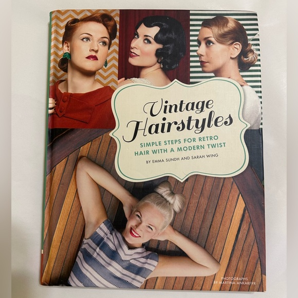 Vintage Hairstyles Book - Picture 1 of 2